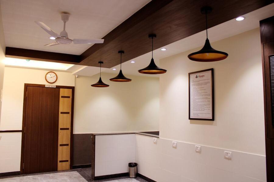 Hotel Saineel Mumbai Exteriör bild