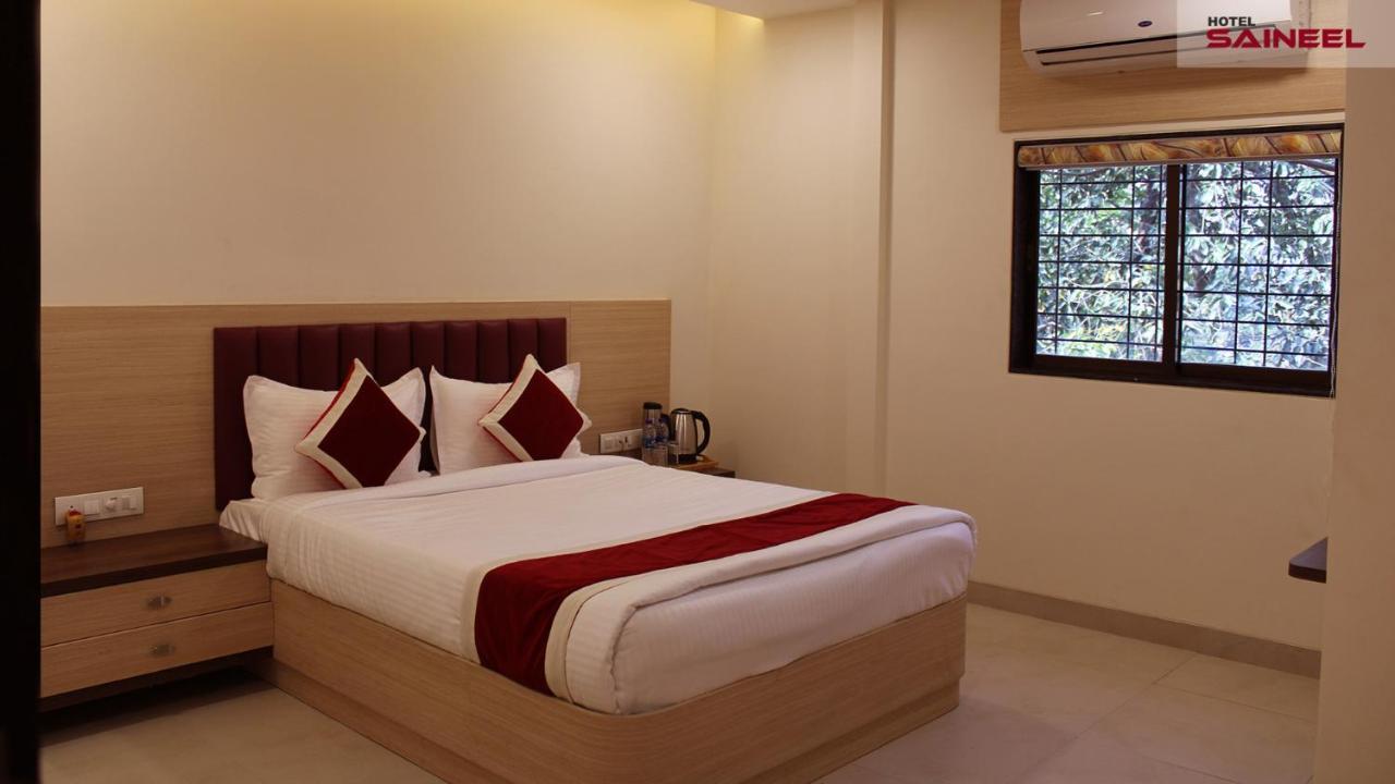 Hotel Saineel Mumbai Exteriör bild